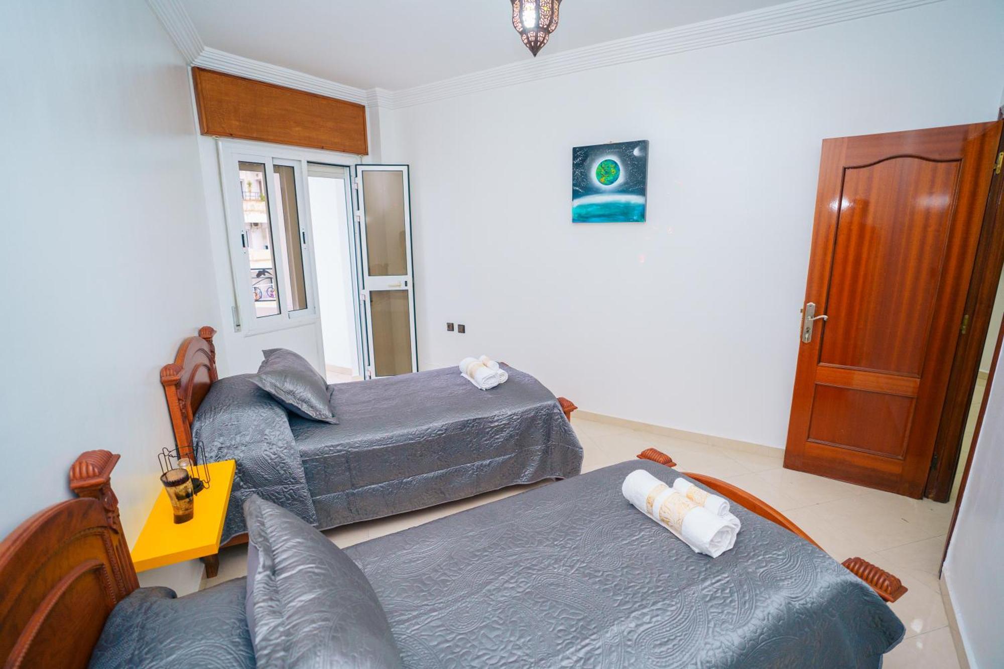 Bright Apartment With Sea View, Few Steps Away From The Tgv Tangier Exterior photo